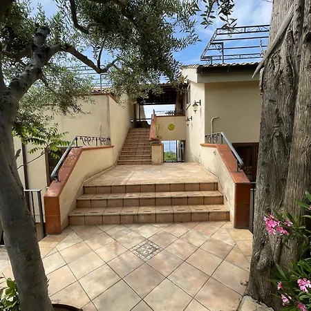 Lejlighed Welcoming House In With Shared Pool *