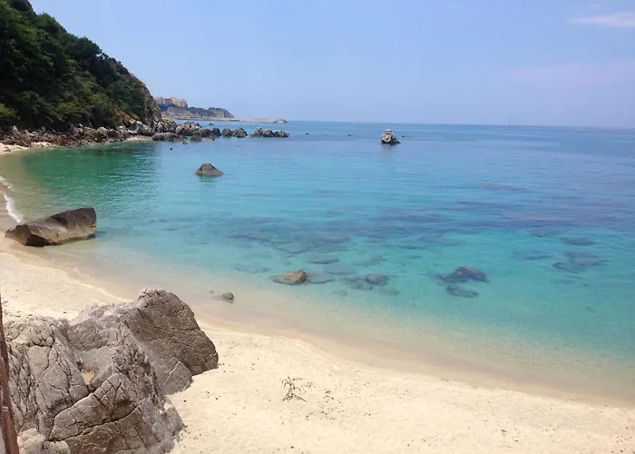 Welcoming House In With Shared Pool דירה ויבו ולנטיה