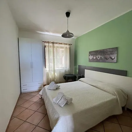 Daire Welcoming House In With Shared Pool Vibo Valentia