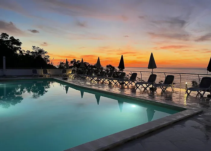 Welcoming House In With Shared Pool 公寓 *