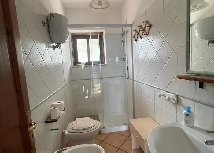 Apartamento Welcoming House In With Shared Pool