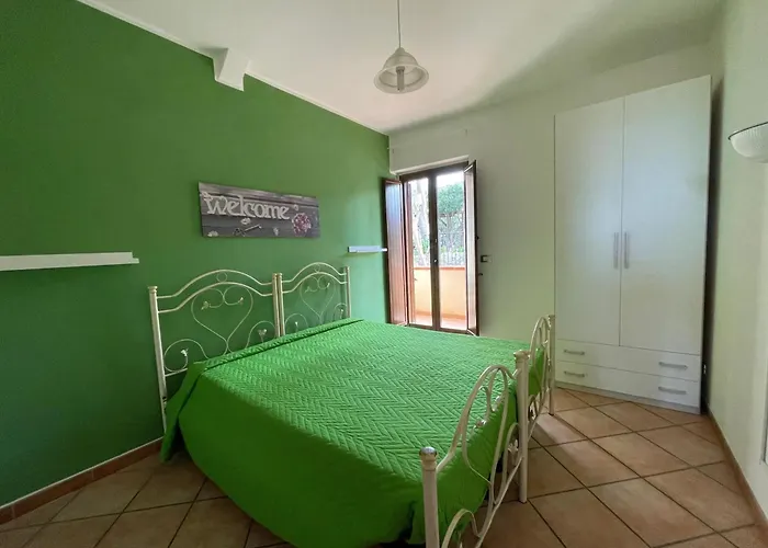 Apartamento Welcoming House In With Shared Pool