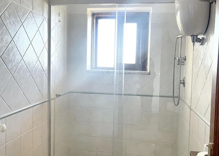 Apartamento Welcoming House In With Shared Pool